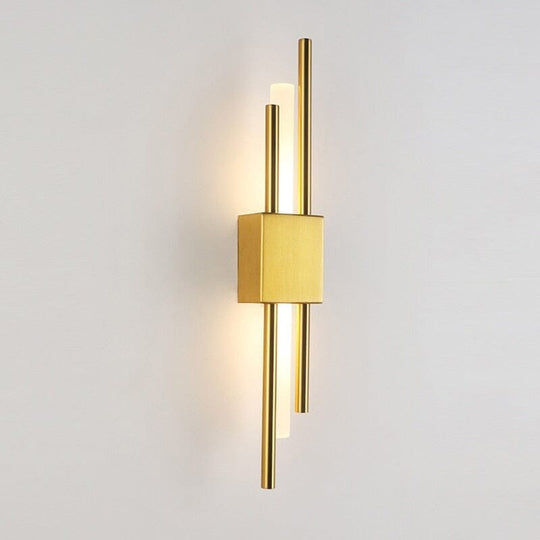 Elsa Nordic Wall Lamp: Illuminate with Nordic Elegance and Style