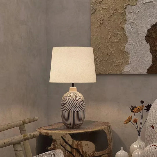 Abella Antique Ceramic Table Lamp - Modern Elegance with Artisanal Charm