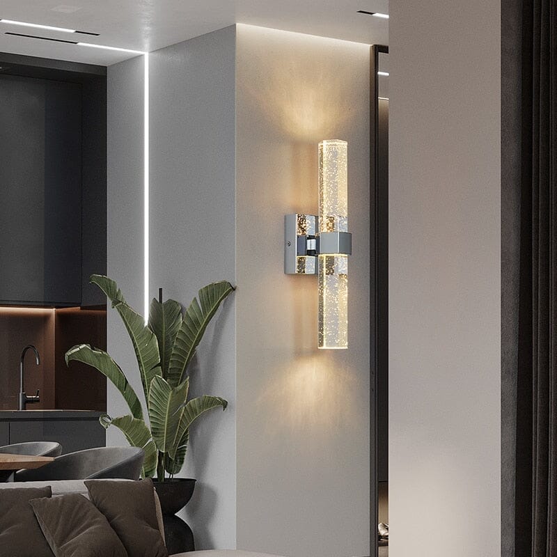 Eila - Elegant Wall Lamp: Illuminate Your Space with Style