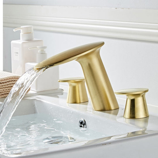 Basin Mixer Waterfll Faucet Bathroom Sink Faucets Brushed Gold Brass 3 Holes Double Handle Bathbasin Tap Hot And Cold Water Taps