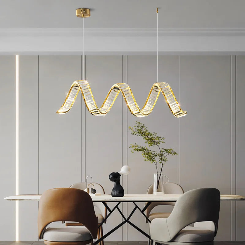 Victoria Spiral Crystal Chandelier – Golden Luxury Dining Lamp