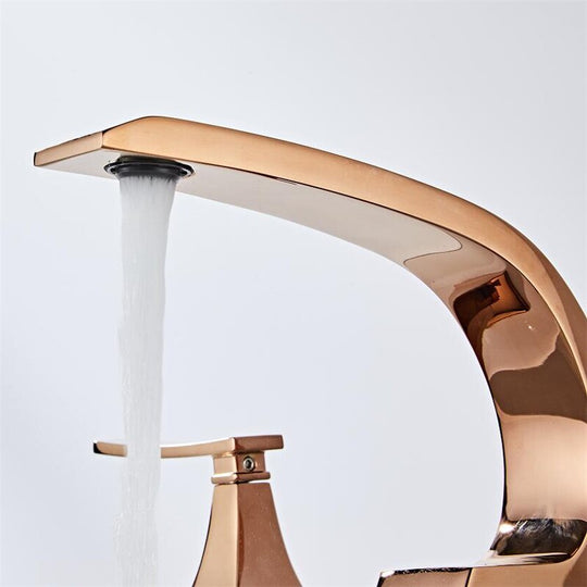 Bathroom faucet Rose Gold widespread Basin faucet Black Tap luxury Gold Basin Mixer Hot And Cold shower room sink Faucet