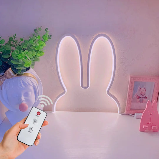 Lily USB Wall Light - Adorable Glow for Kids' Room Ambiance