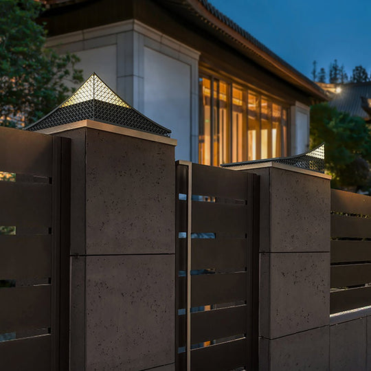 Industrial Solar LED Garden Light with Mesh Design