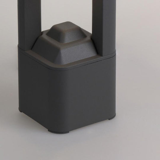 Contemporary Waterproof Black Aluminum LED Pathway Lights – Outdoor Landscape Lighting