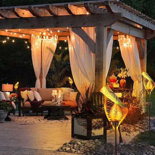 Elegant Curled Leaf Solar Powered Waterproof LED Lawn Light