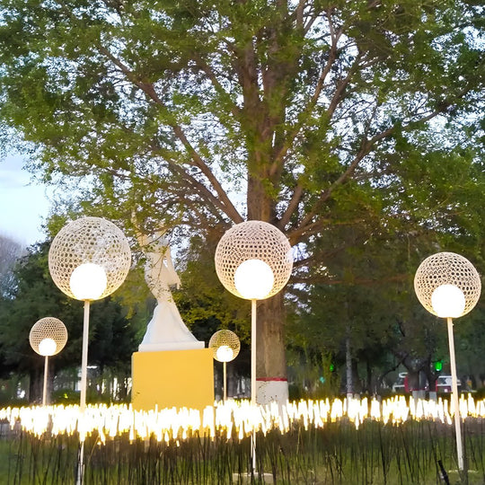 Elegant Dandelion Sphere Outdoor Pole Light