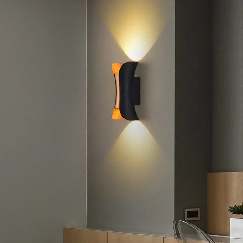 Classic Nordic Style Wall Lamp - Elegant and Functional Lighting