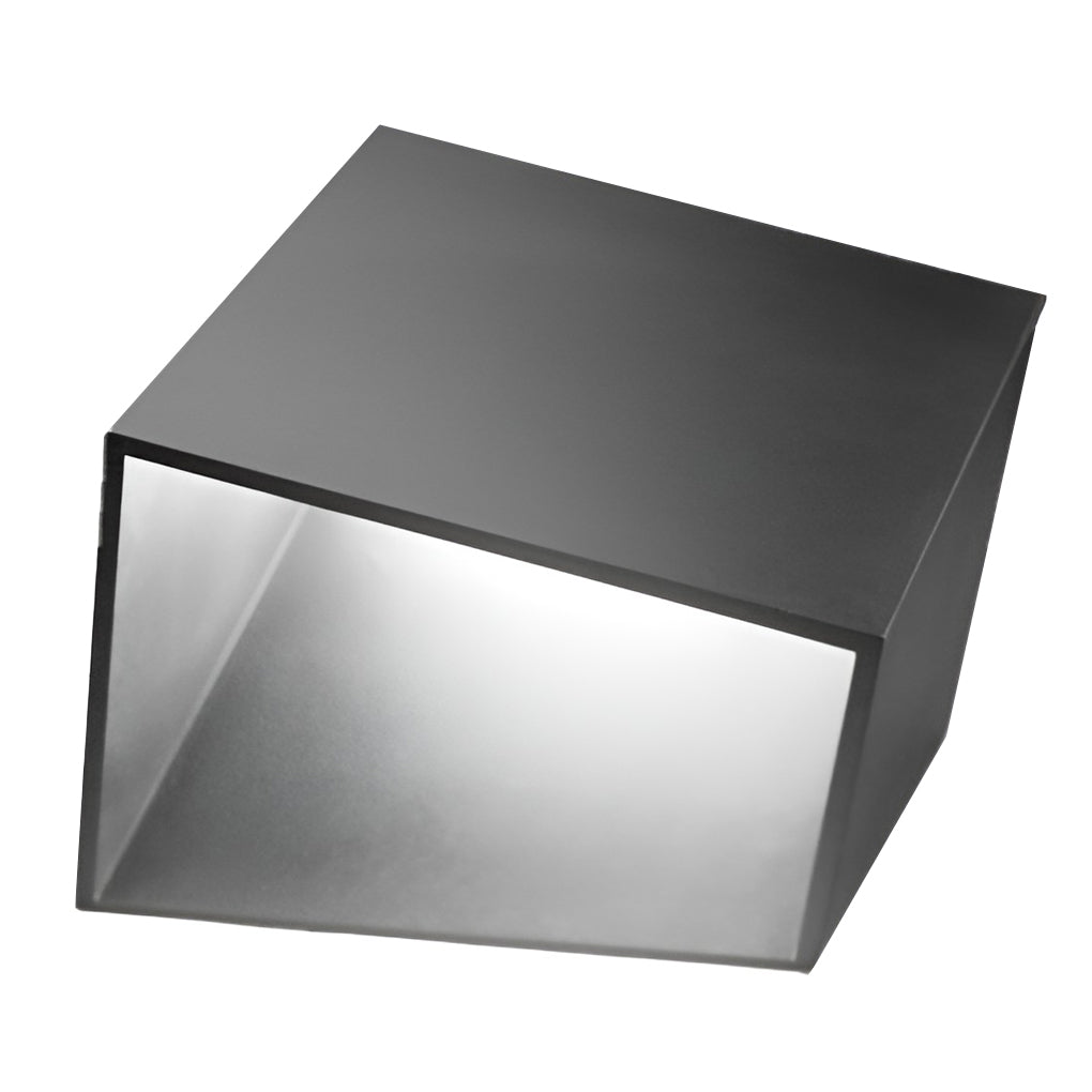 Unique Stainless Steel Artful Cube Outdoor Landscape LED Light