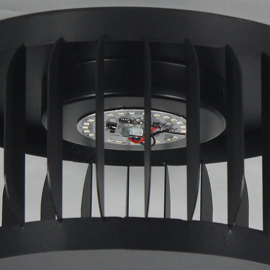 Modern Outdoor Waterproof Solar LED Garden Lamp with Three-Color Dimming