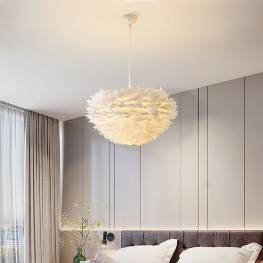 Feather Design Pink Chandelier Ceiling Light