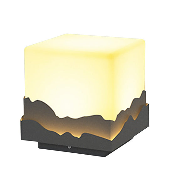 Outdoor Solar LED Waterproof Fence Post Light with Mountain Design