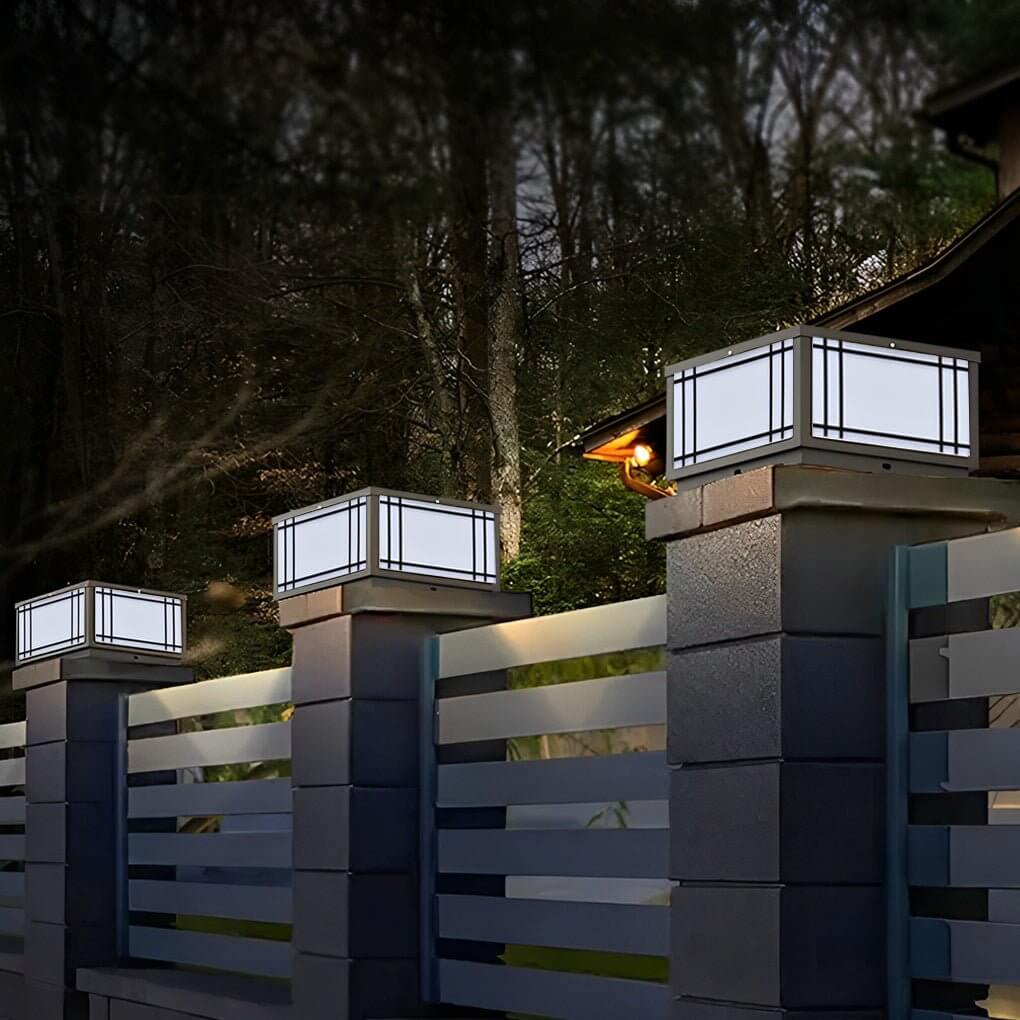 Retro Grilles Waterproof LED 3 Step Dimming Solar Fence Post Lights