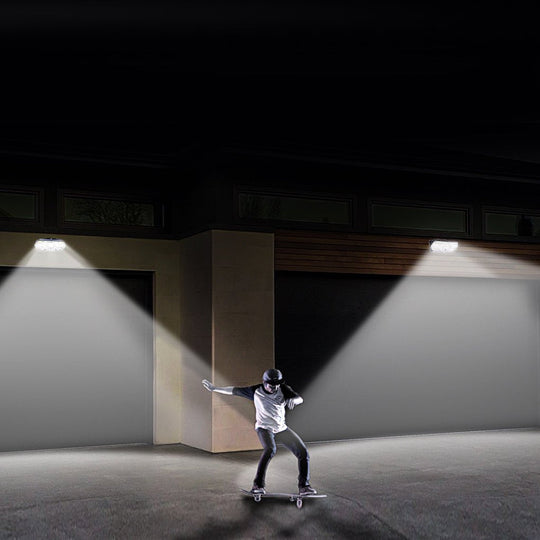 Solar Motion Sensor LED Outdoor Wall Lamp with Intelligent Control