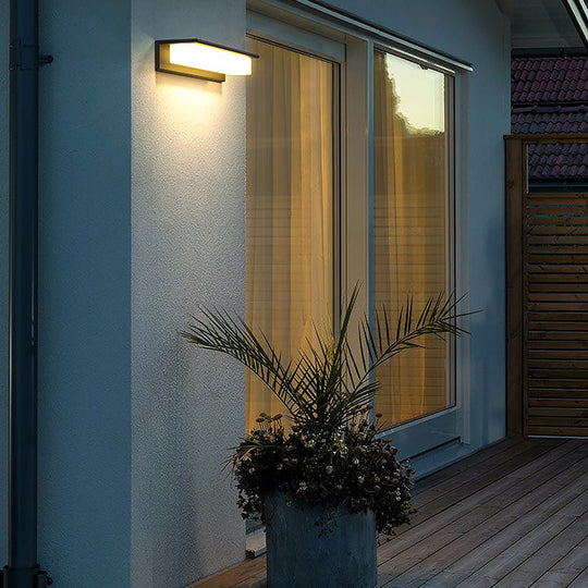 Contemporary Rectangle Weatherproof Stainless Steel Outdoor Wall Light