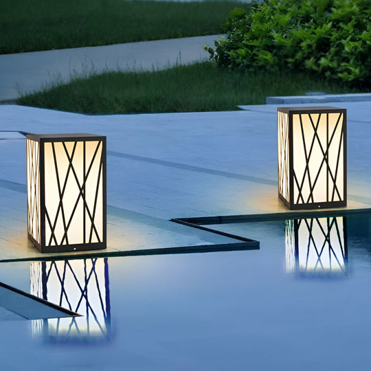 20W Square Solar LED Bollard Light with Modern Linear Lampshade
