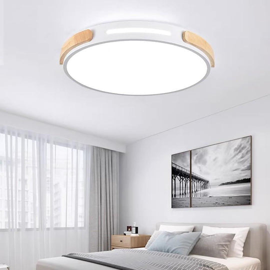 Minimalist Round Design LED Flush Mount Ceiling Light